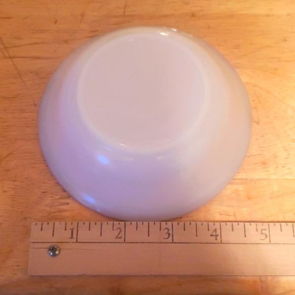 Fire King Milk Glass Gold Rimmed Bowls - Picture 9 of 9